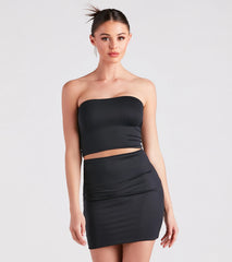Smooth Silhouette Crop Tube Top